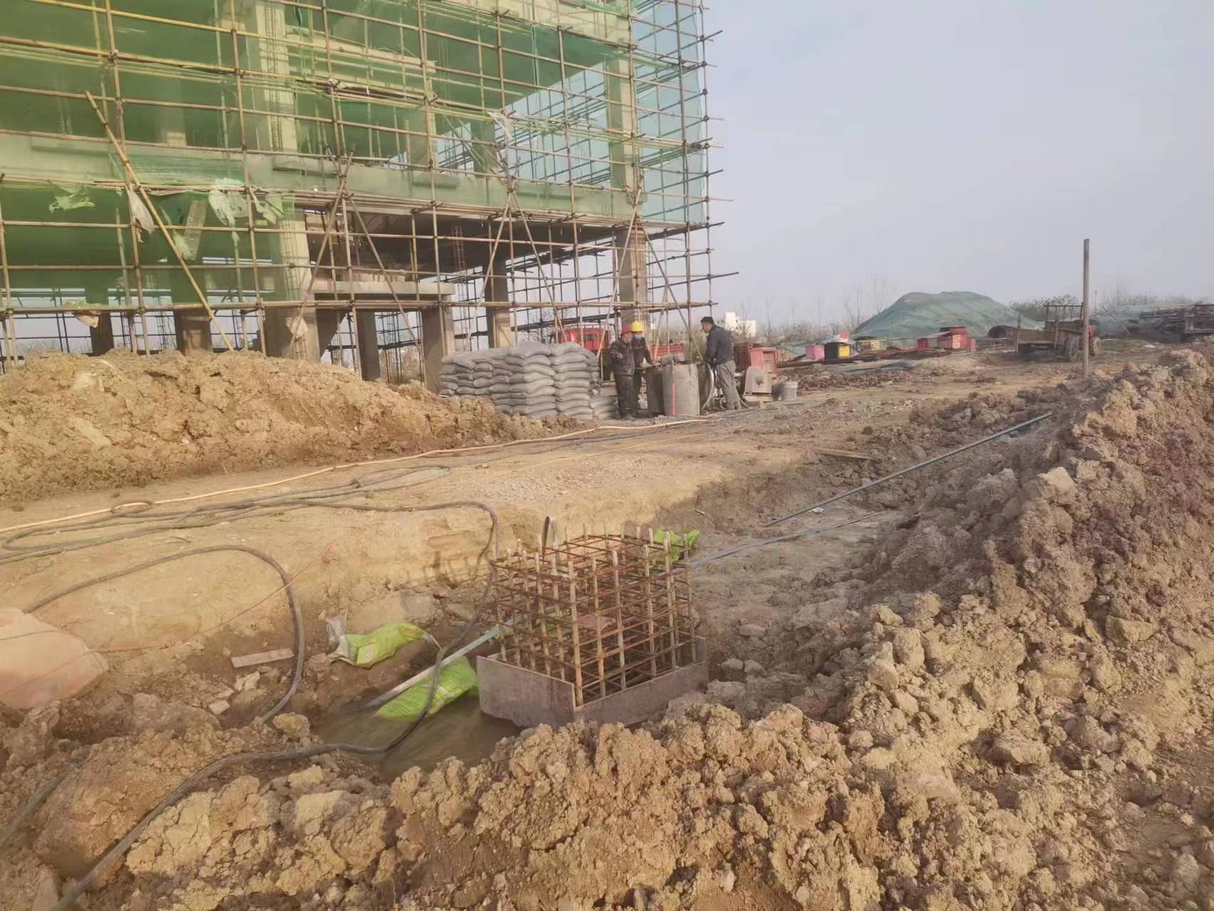 高埗镇当桥梁出现裂缝的时候应该及时加固修补